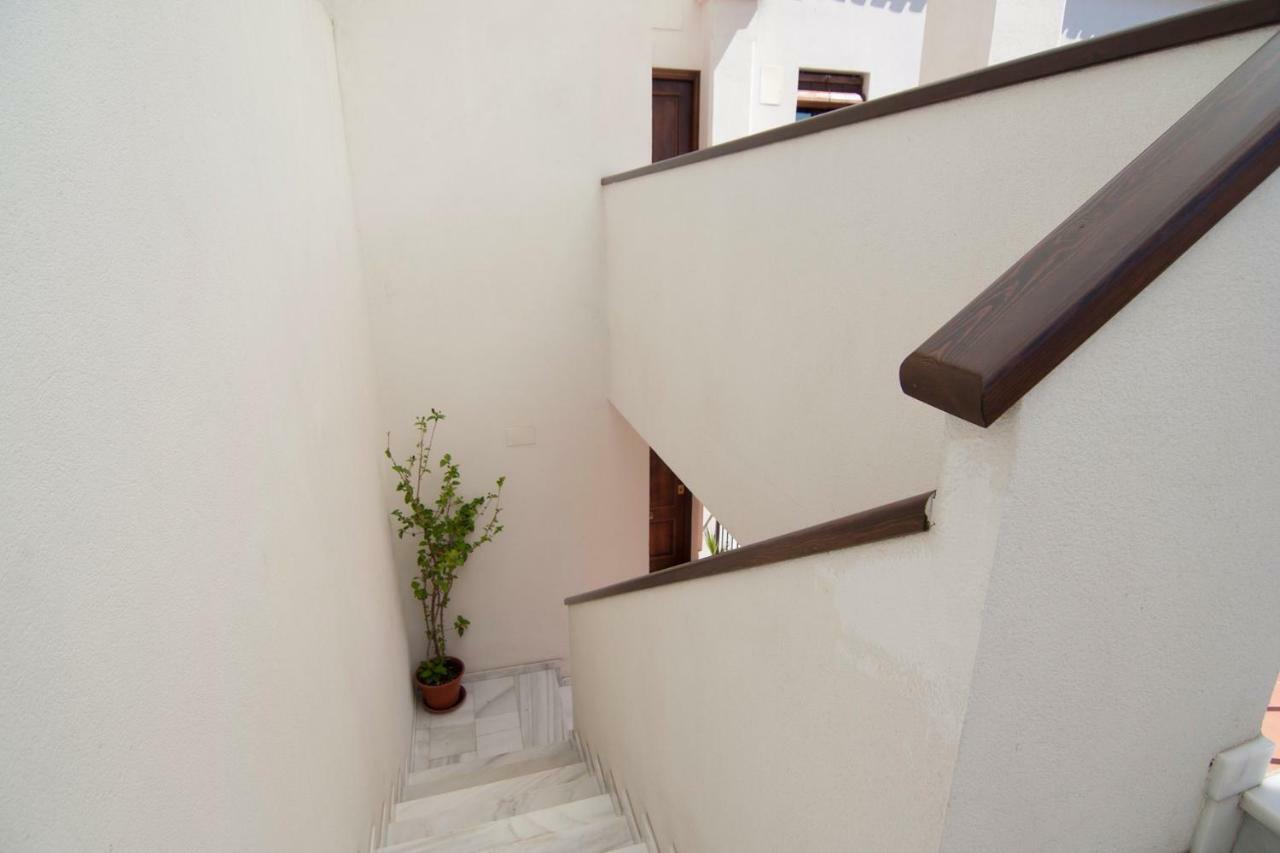 Apartamentos La Ribera Cordoba Exterior photo
